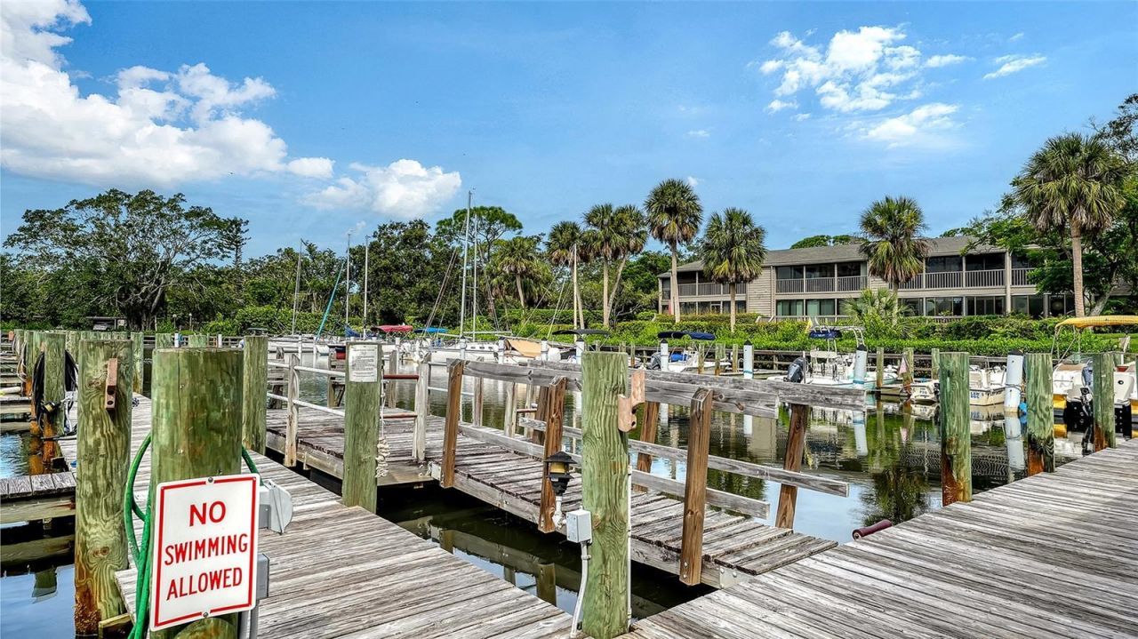 1515 Pelican Point Drive, Unit BA185, Sarasota, FL 34231 Photo