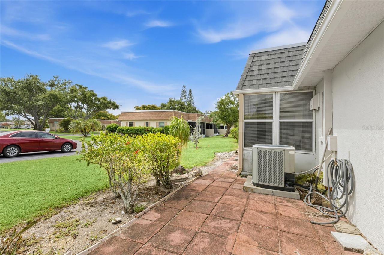 3403 41st Street W, Unit 19, Bradenton, FL 34205 Photo
