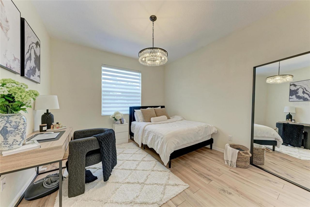 7327 38th Court East, Sarasota, FL 34243 Photo