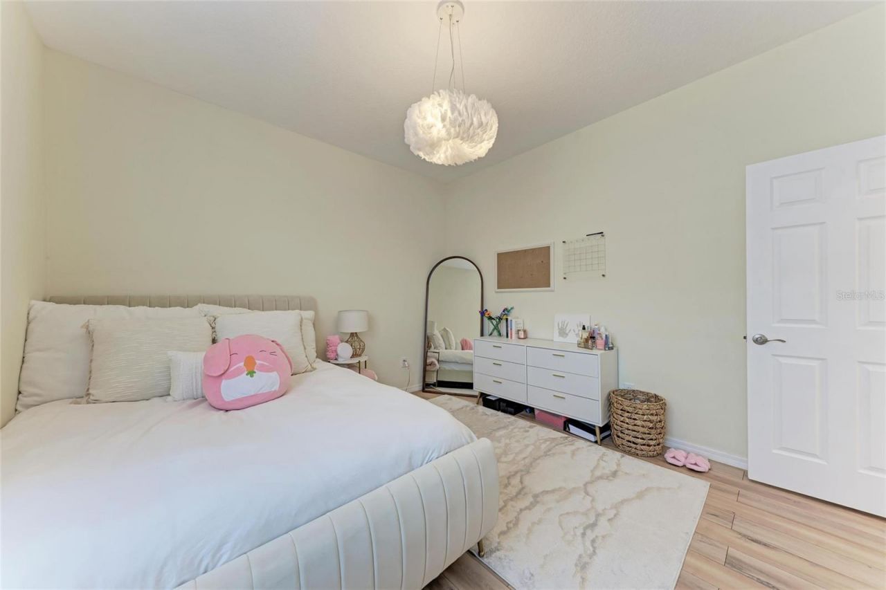 7327 38th Court East, Sarasota, FL 34243 Photo