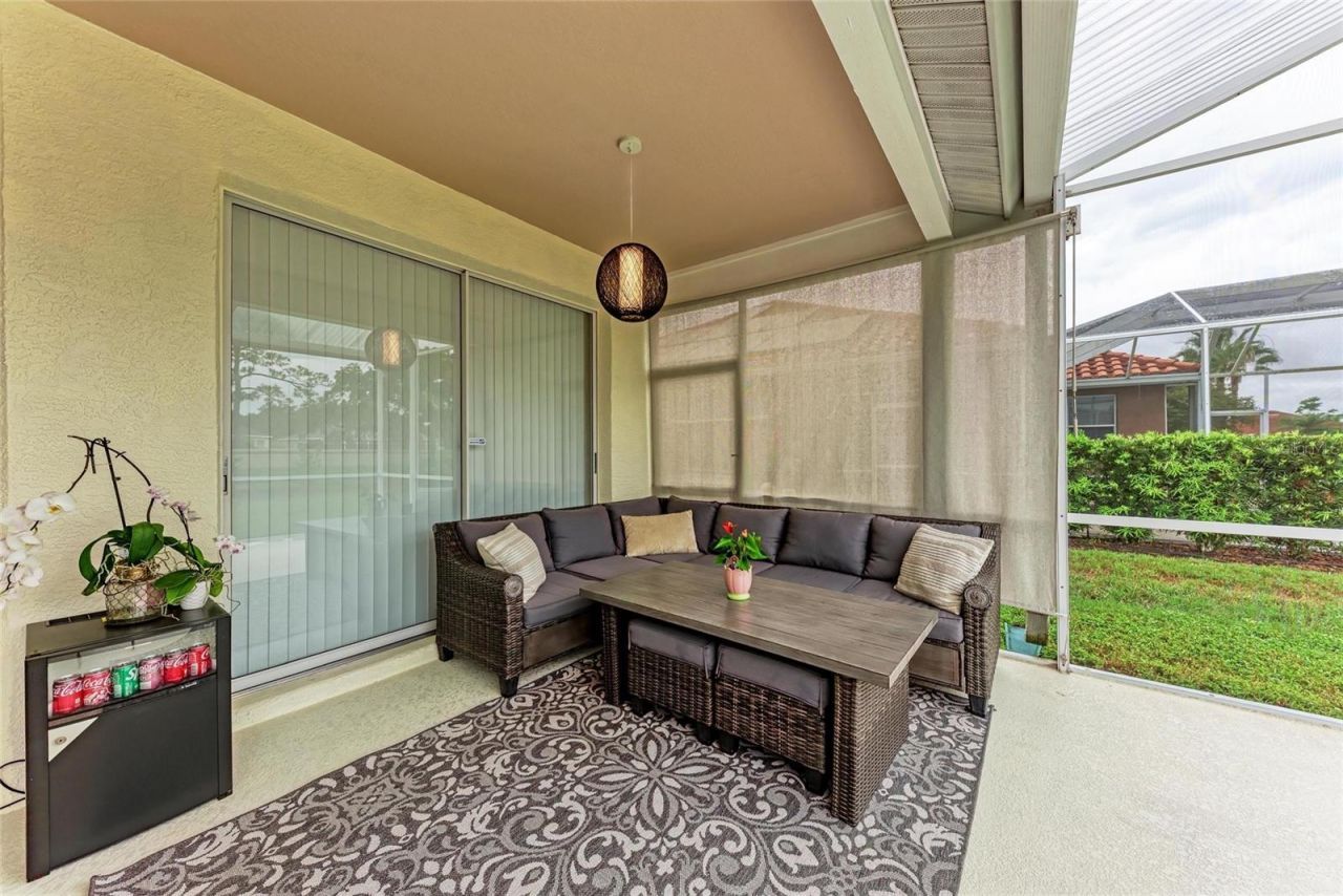 7327 38th Court East, Sarasota, FL 34243 Photo
