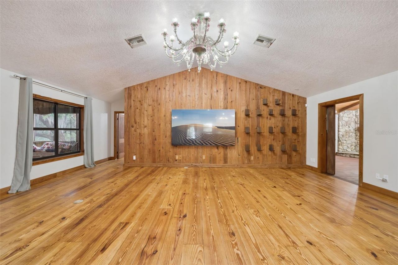36203 Micro Racetrack Road, Fruitland Park, FL 34731 Photo