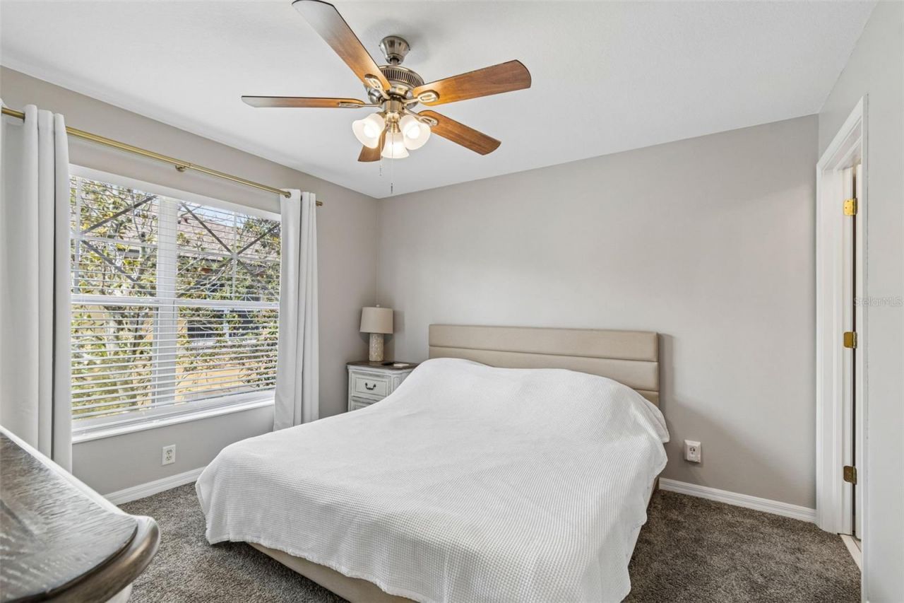 3863 Island Way , Saint Petersburg, FL 33705 Photo