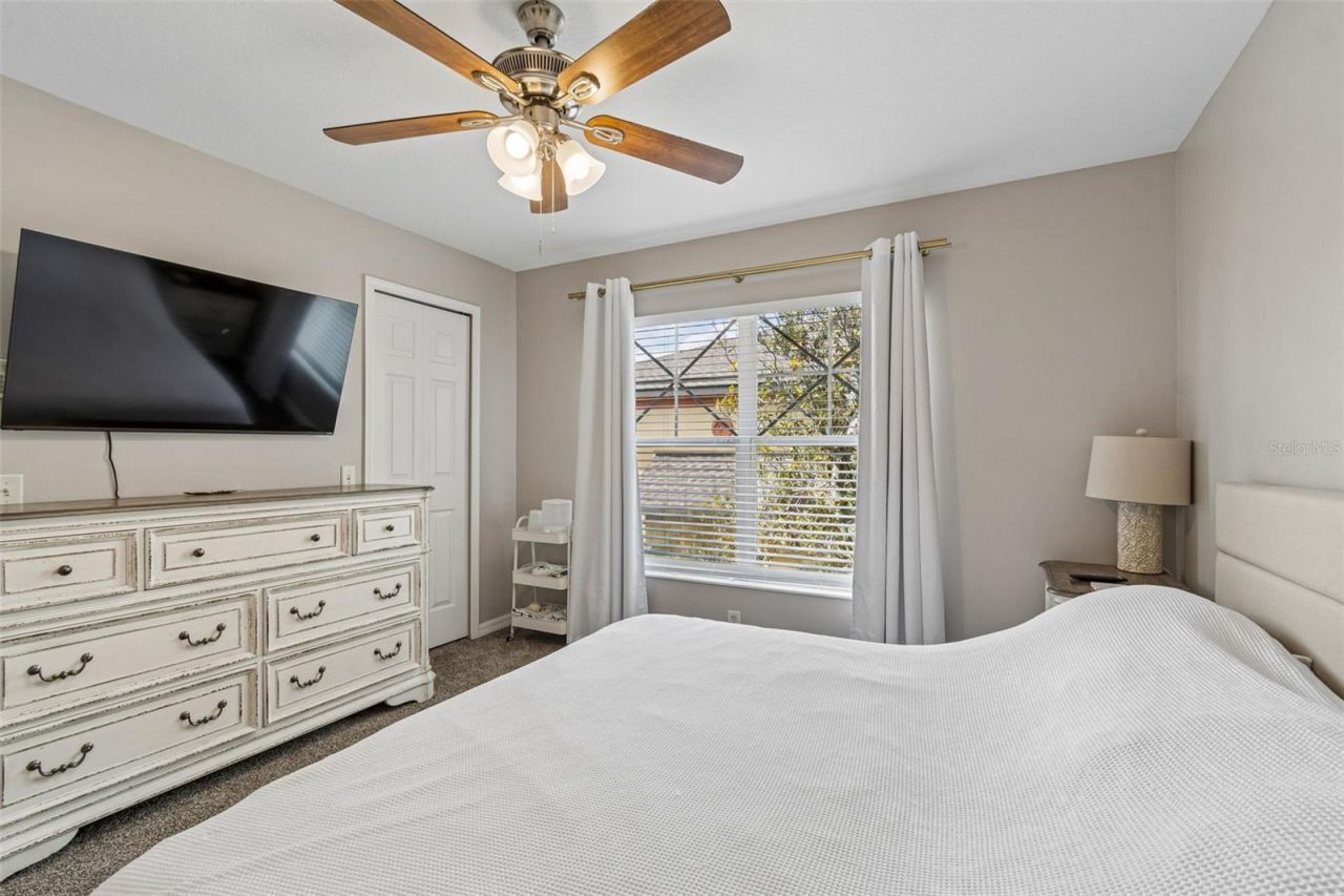 3863 Island Way , Saint Petersburg, FL 33705 Photo