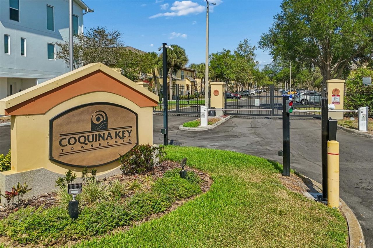 3863 Island Way , Saint Petersburg, FL 33705 Photo