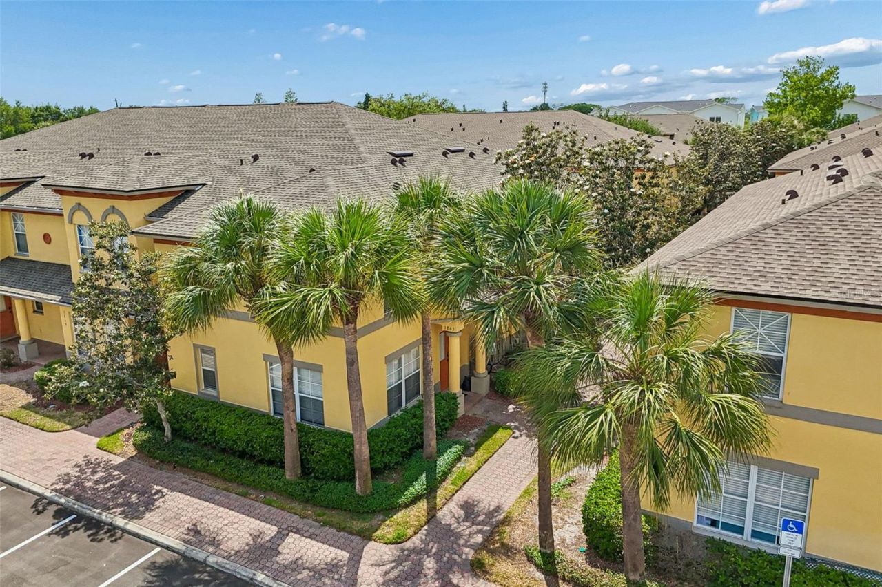 3863 Island Way , Saint Petersburg, FL 33705 Photo