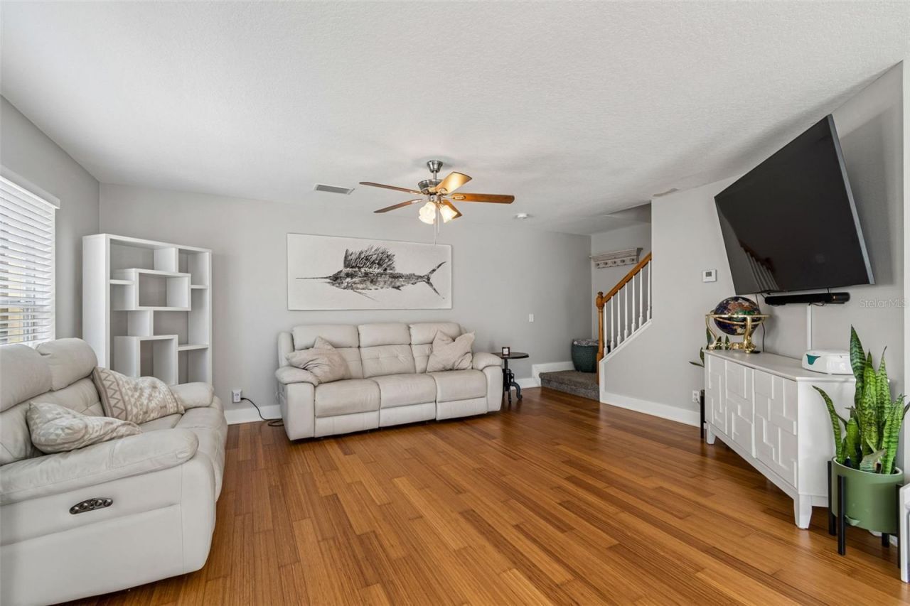3863 Island Way , Saint Petersburg, FL 33705 Photo