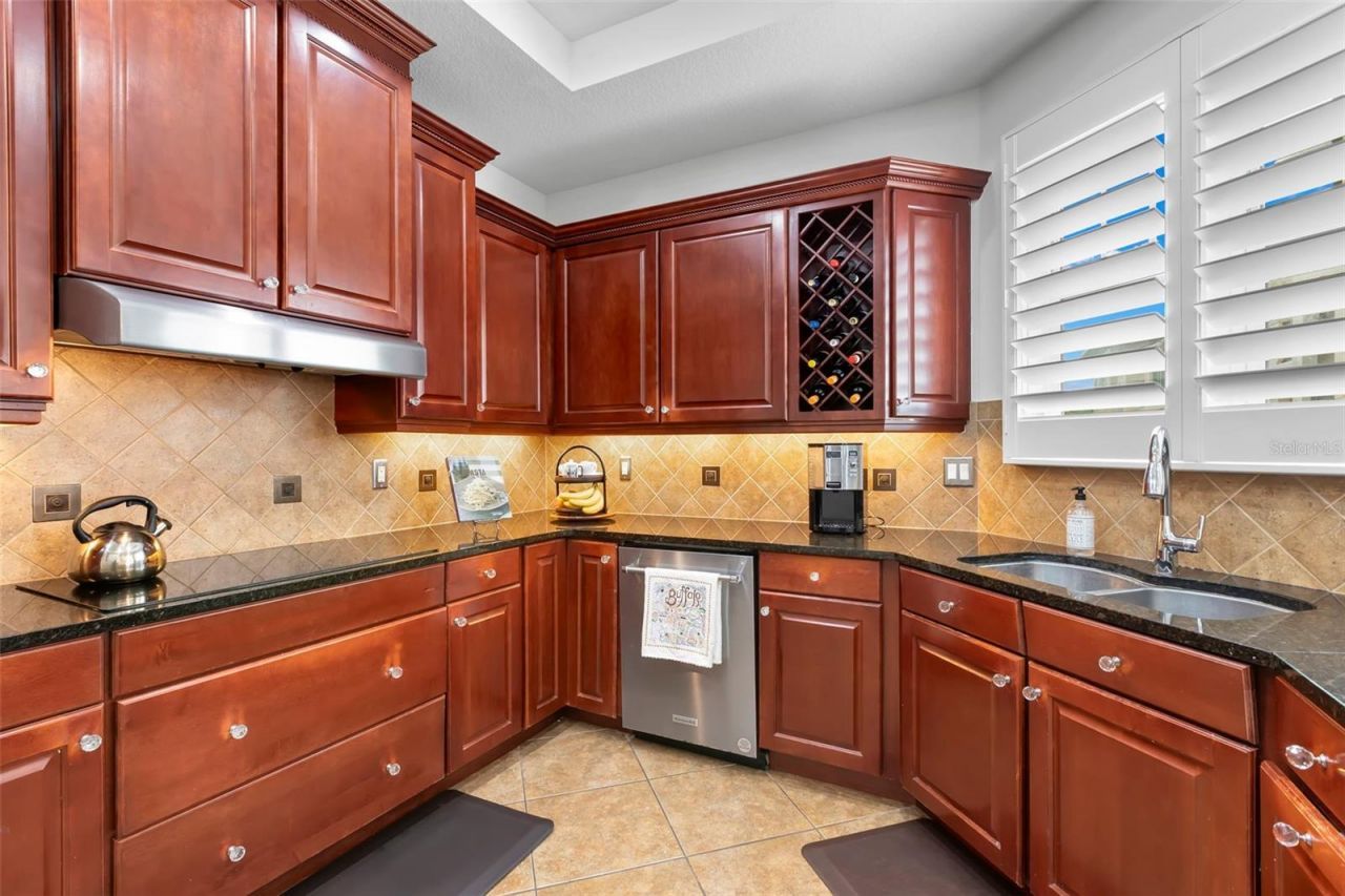 6 Academy Way S, Unit 221, Saint Petersburg, FL 33711 Photo