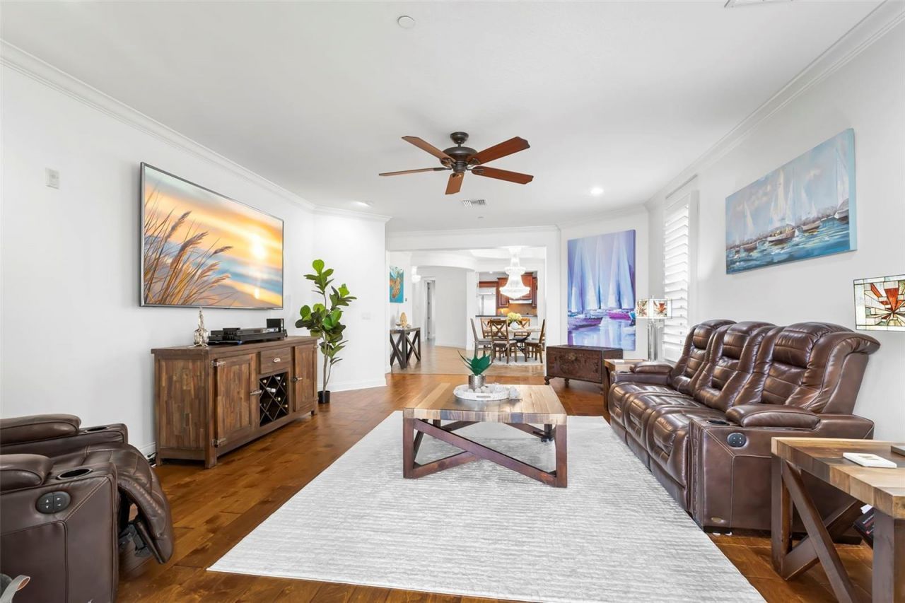 6 Academy Way S, Unit 221, Saint Petersburg, FL 33711 Photo