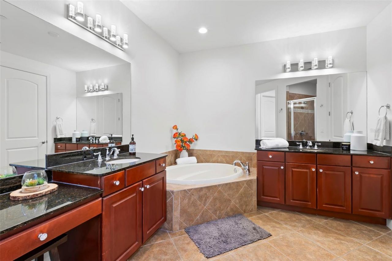 6 Academy Way S, Unit 221, Saint Petersburg, FL 33711 Photo