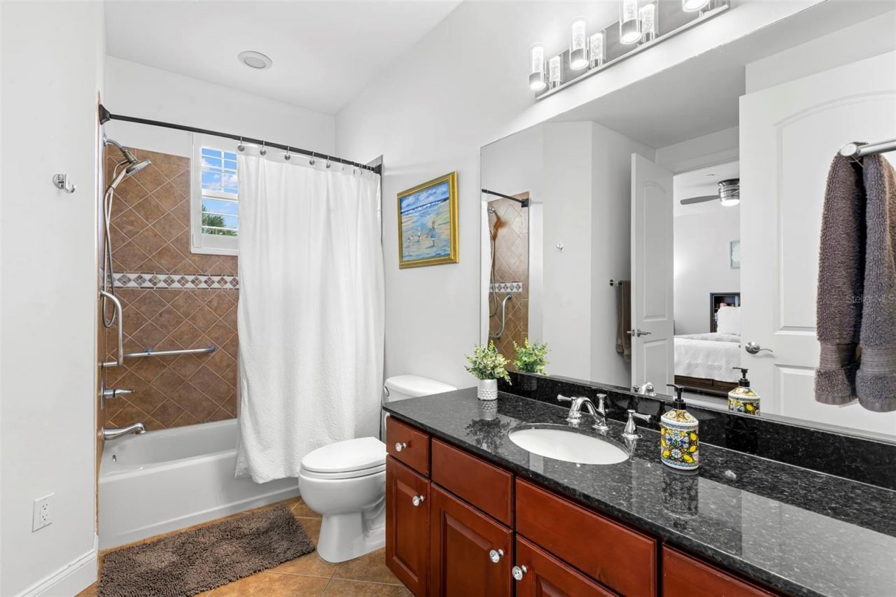 6 Academy Way S, Unit 221, Saint Petersburg, FL 33711 Photo