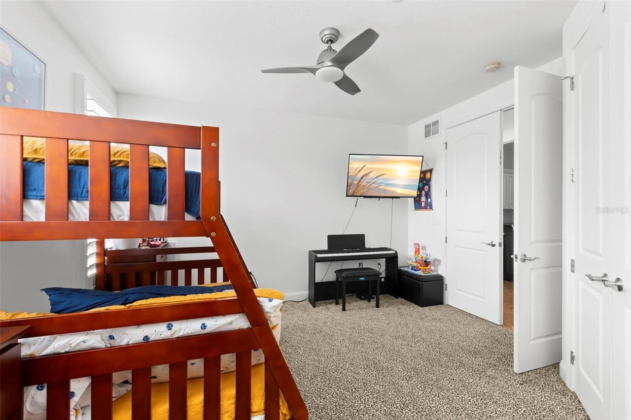 6 Academy Way S, Unit 221, Saint Petersburg, FL 33711 Photo