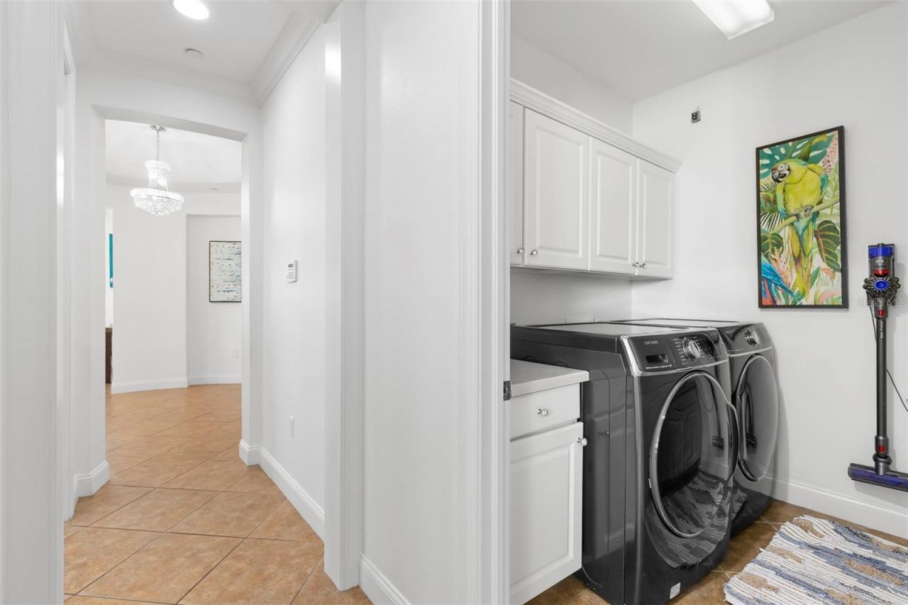 6 Academy Way S, Unit 221, Saint Petersburg, FL 33711 Photo