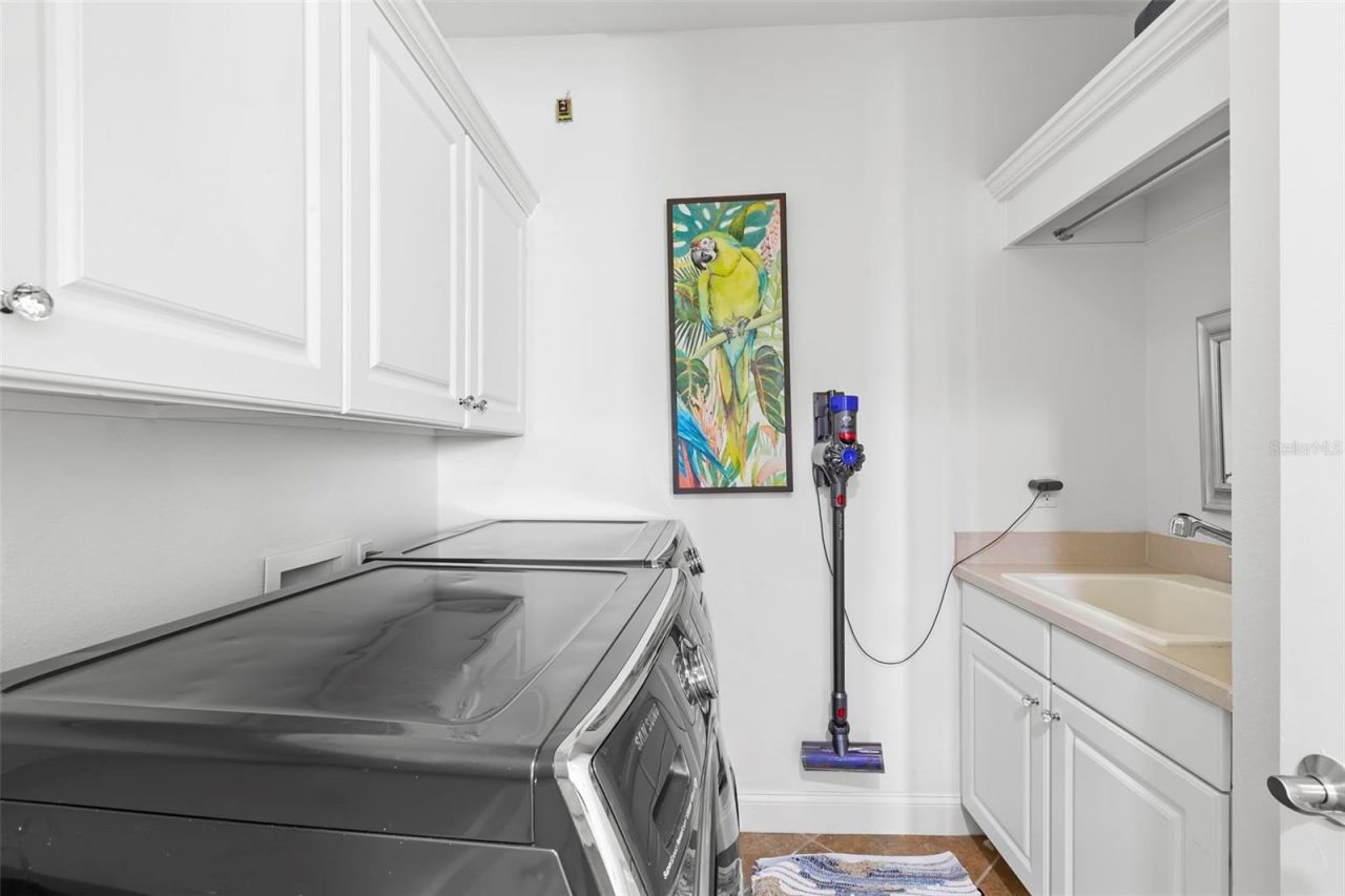 6 Academy Way S, Unit 221, Saint Petersburg, FL 33711 Photo