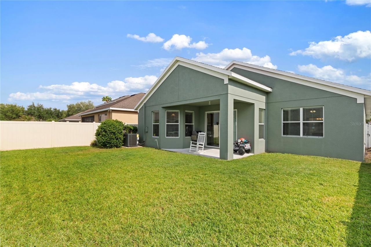 10228 Avelar Ridge Drive, Riverview, FL 33578 Photo