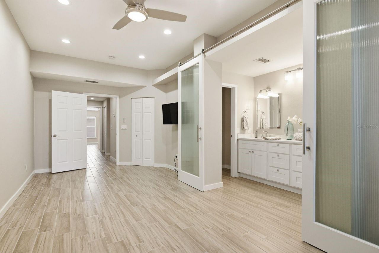 4811 Bayshore Boulevard, Unit 303, Tampa, FL 33611 Photo