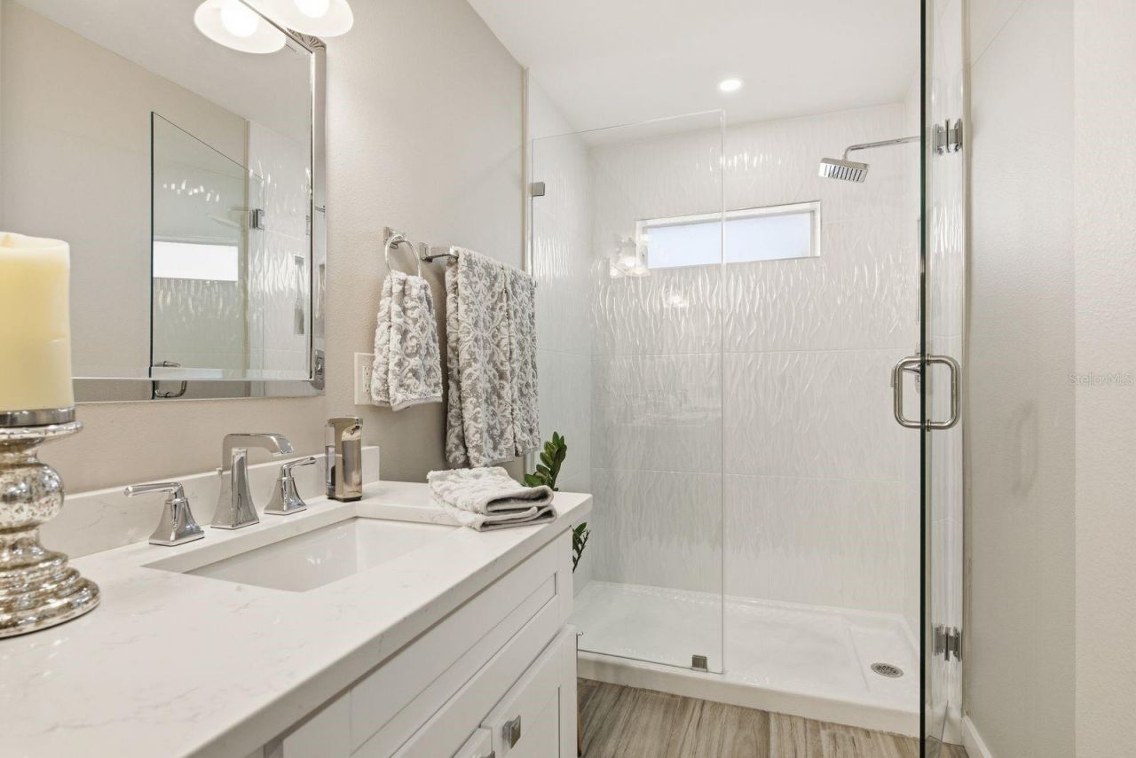 4811 Bayshore Boulevard, Unit 303, Tampa, FL 33611 Photo