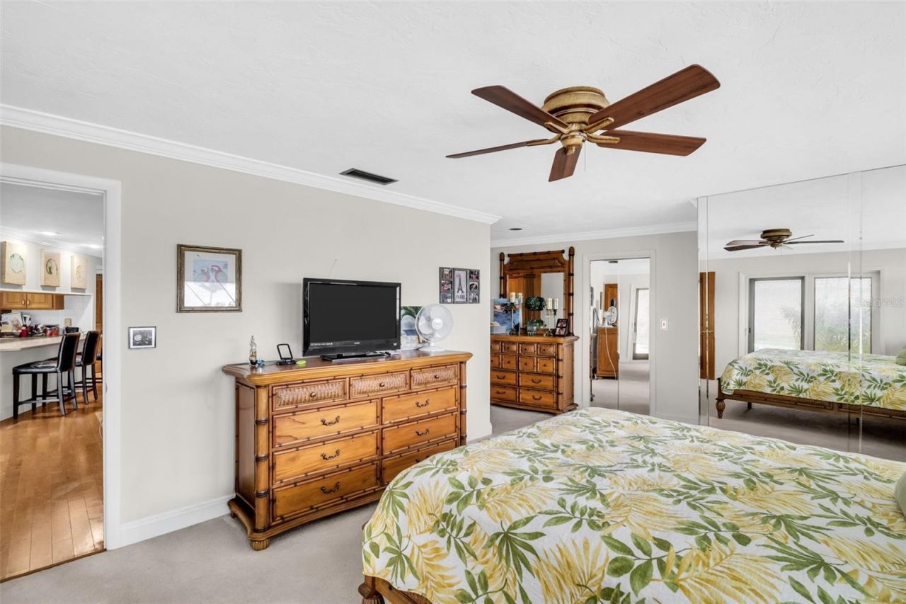 2041 Carolina Avenue Ne, Saint Petersburg, FL 33703 Photo