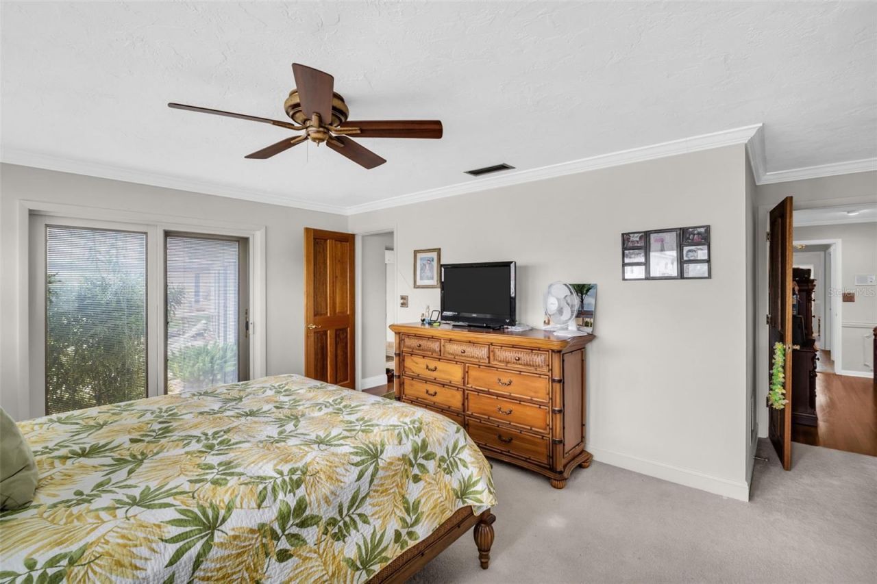 2041 Carolina Avenue Ne, Saint Petersburg, FL 33703 Photo