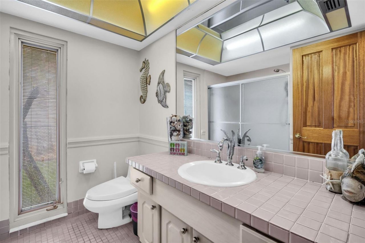 2041 Carolina Avenue Ne, Saint Petersburg, FL 33703 Photo
