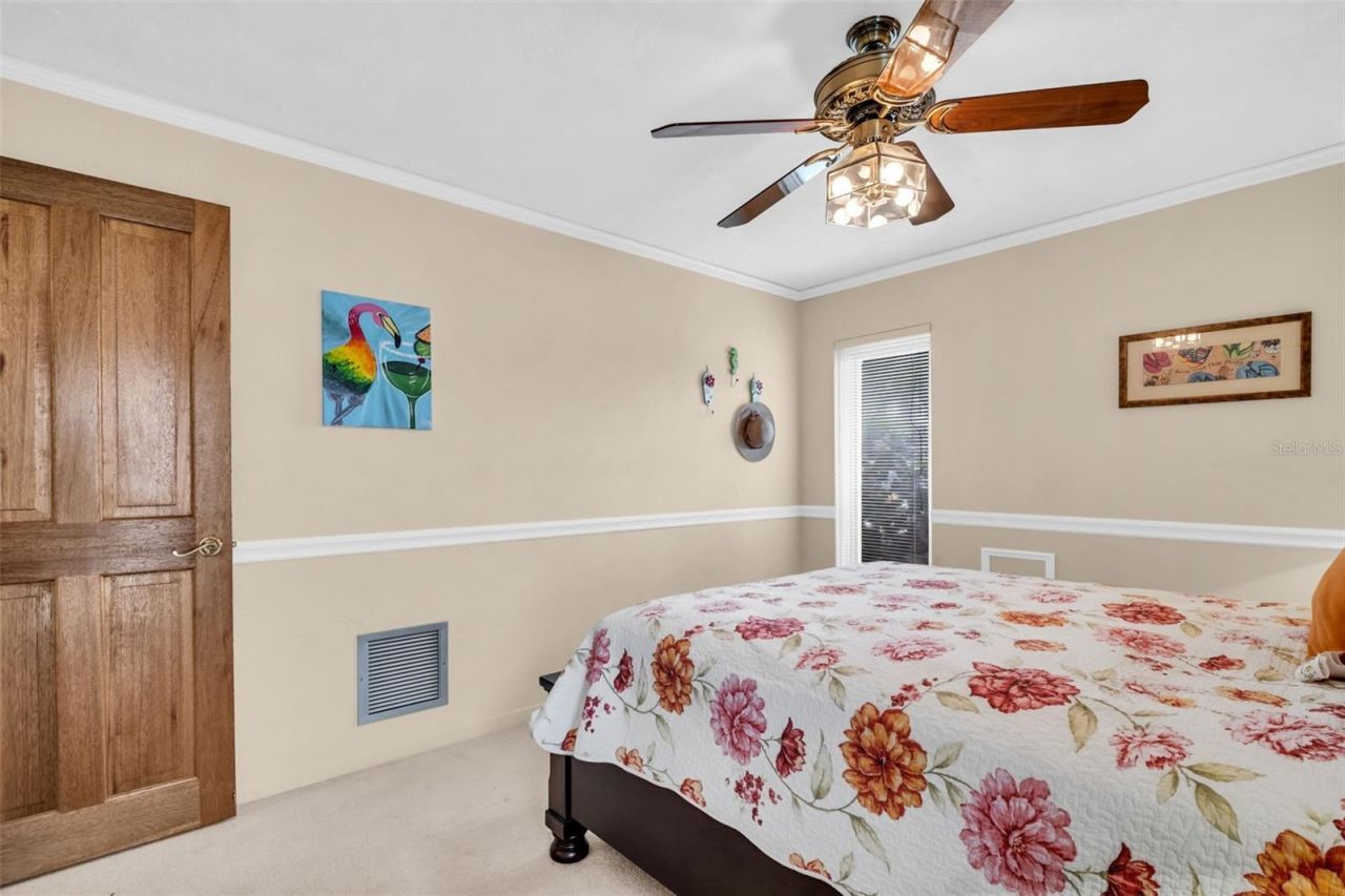 2041 Carolina Avenue Ne, Saint Petersburg, FL 33703 Photo