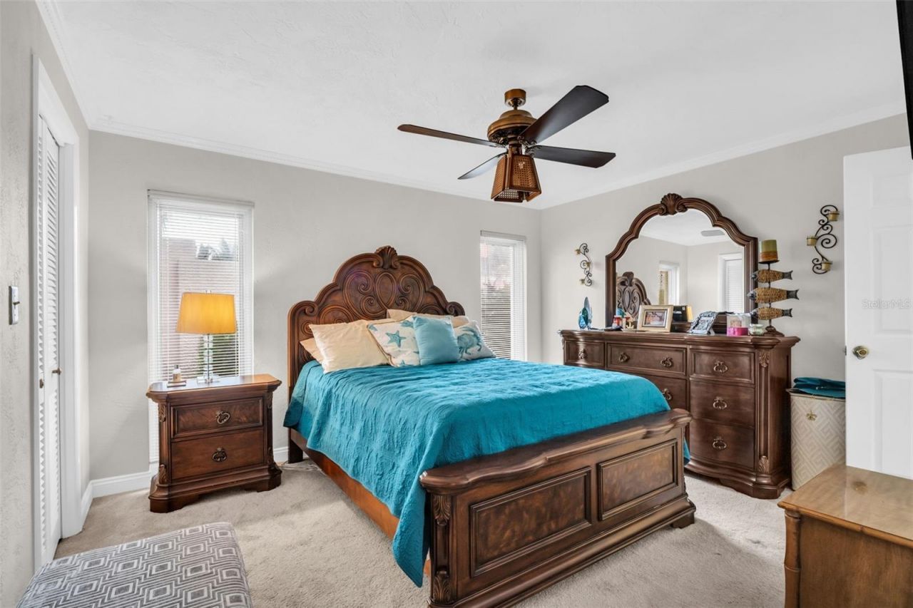 2041 Carolina Avenue Ne, Saint Petersburg, FL 33703 Photo
