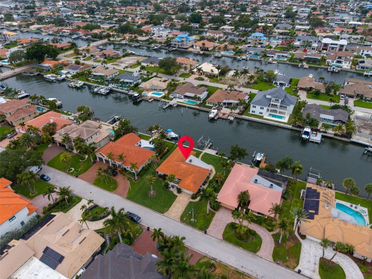 2041 Carolina Avenue Ne, Saint Petersburg, FL 33703 Photo