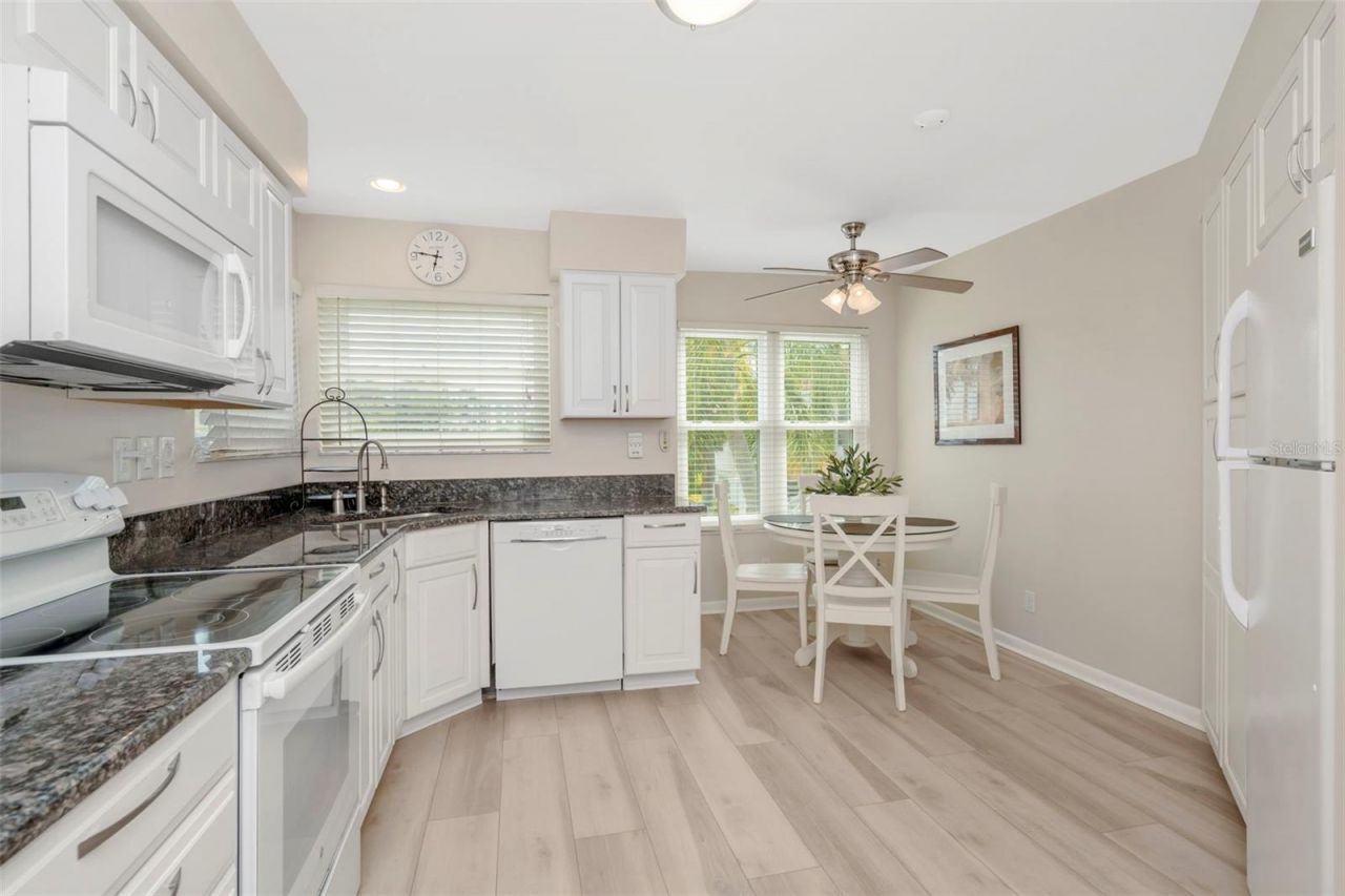 6011 Bahia Del Mar Boulevard, Unit 256, Saint Petersburg, FL 33715 Photo