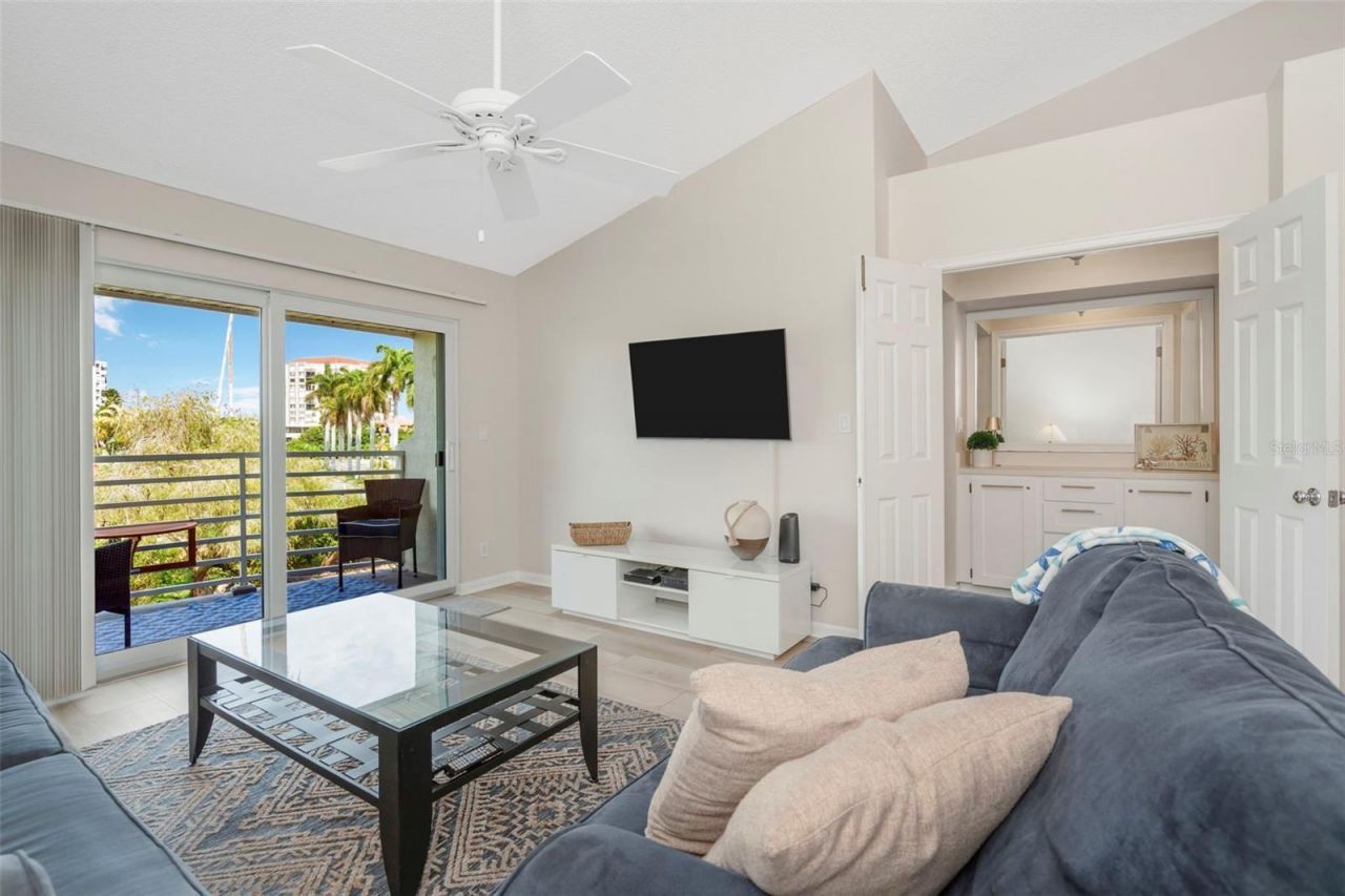 6011 Bahia Del Mar Boulevard, Unit 256, Saint Petersburg, FL 33715 Photo
