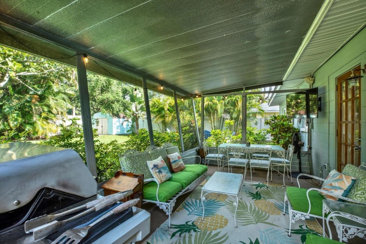 5572 100th Way N, Saint Petersburg, FL 33708 Photo