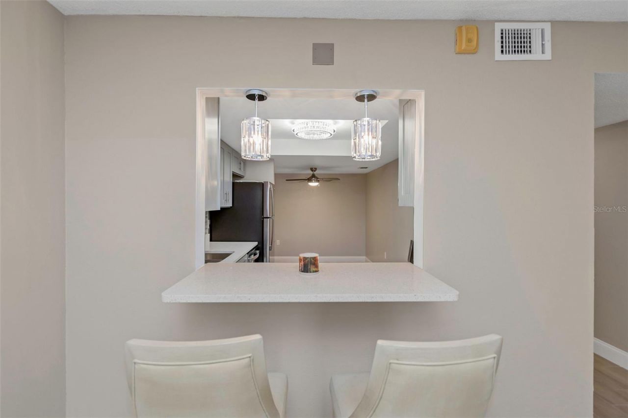 4910 38th Way S, Unit 111, Saint Petersburg, FL 33711 Photo