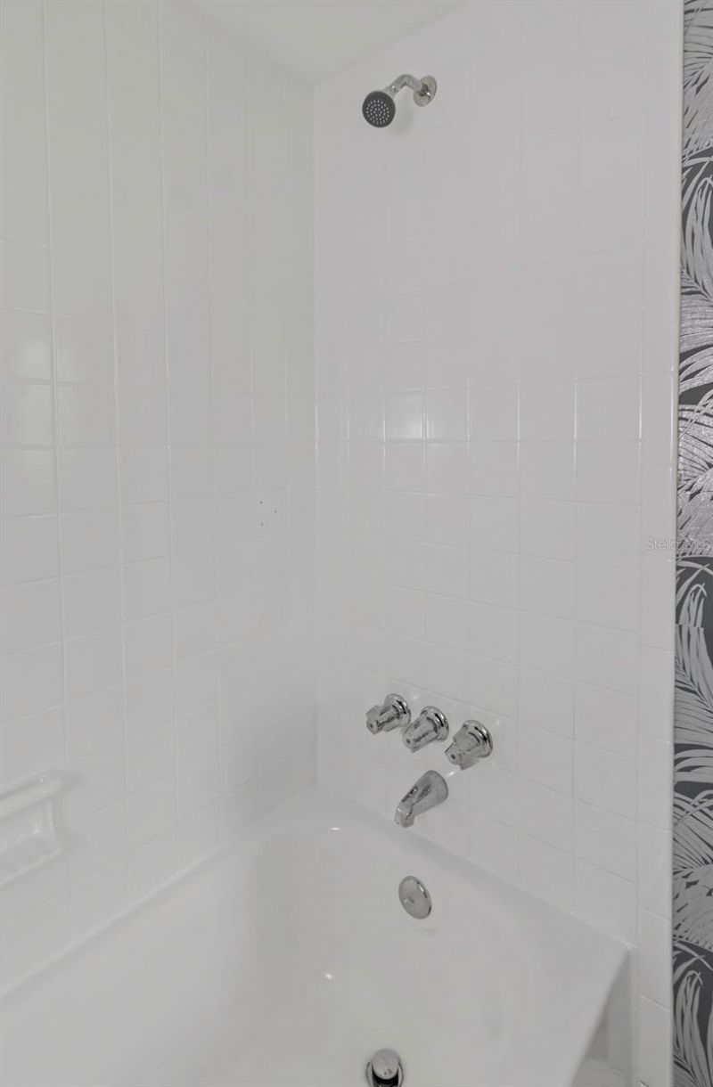 4910 38th Way S, Unit 111, Saint Petersburg, FL 33711 Photo