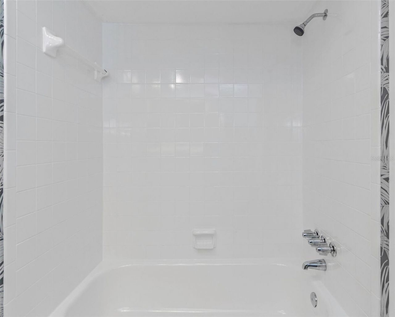 4910 38th Way S, Unit 111, Saint Petersburg, FL 33711 Photo