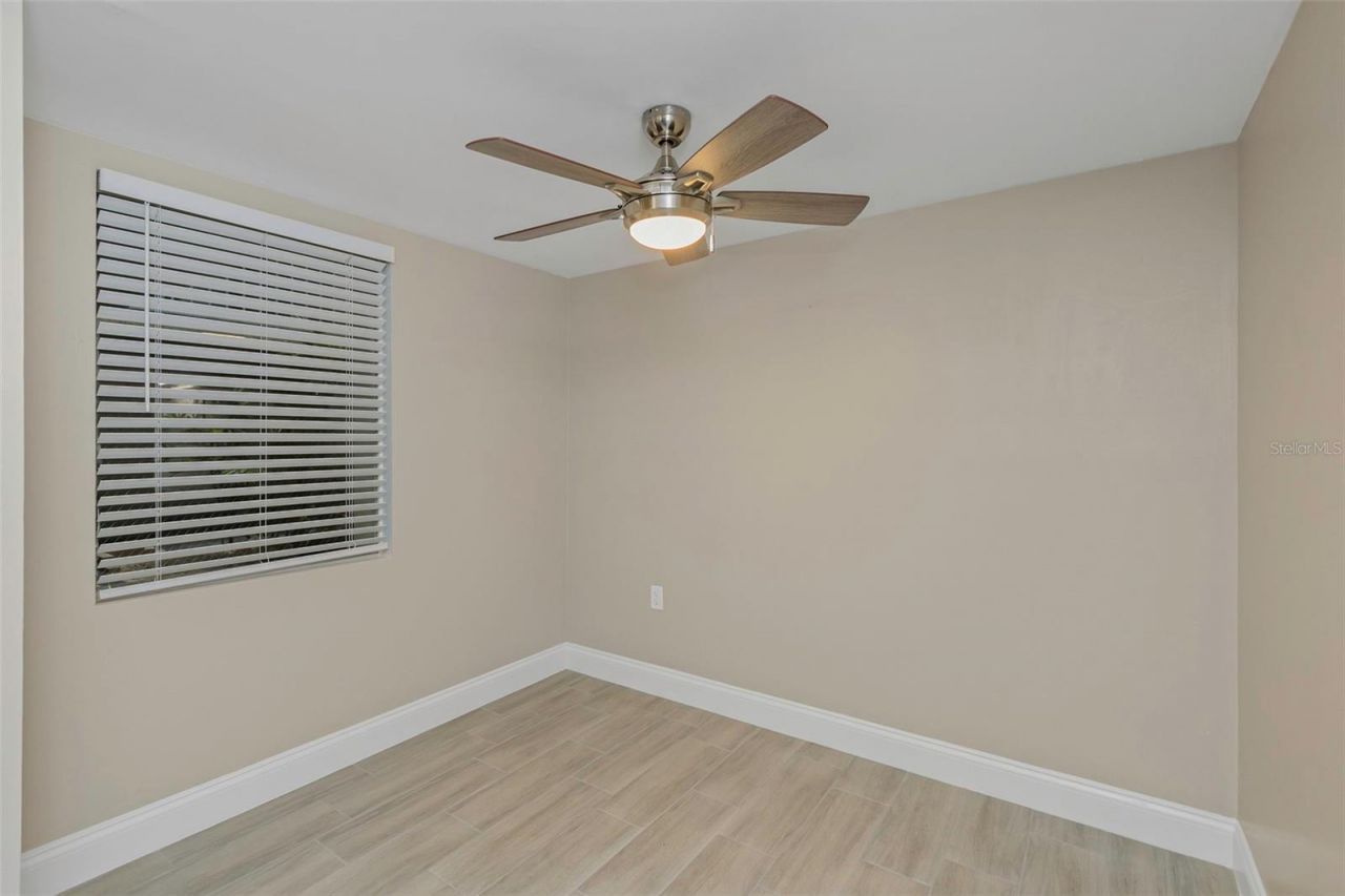 4910 38th Way S, Unit 111, Saint Petersburg, FL 33711 Photo