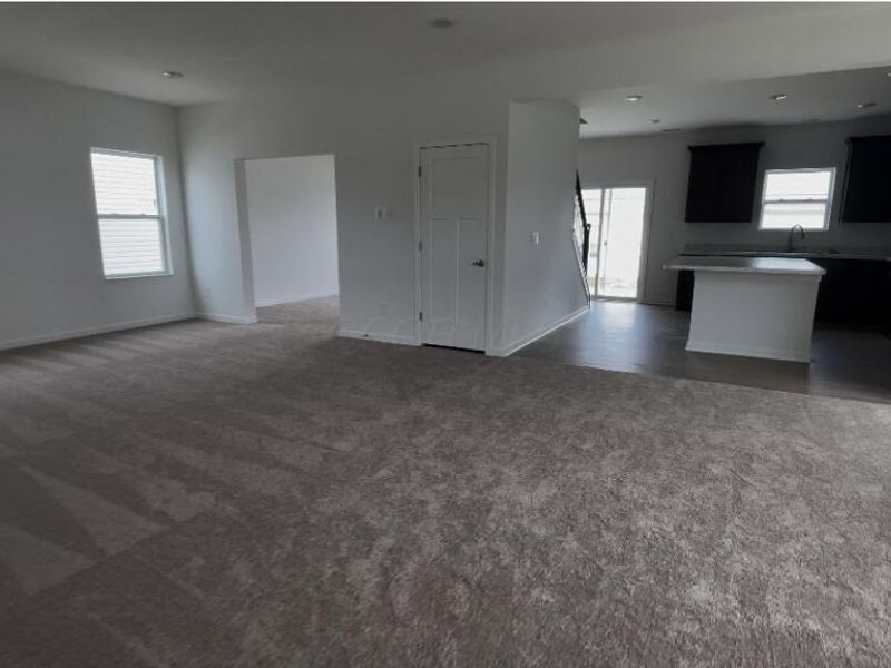 1618 Lewes Castle Drive, Grove City, OH 43123 Photo 2