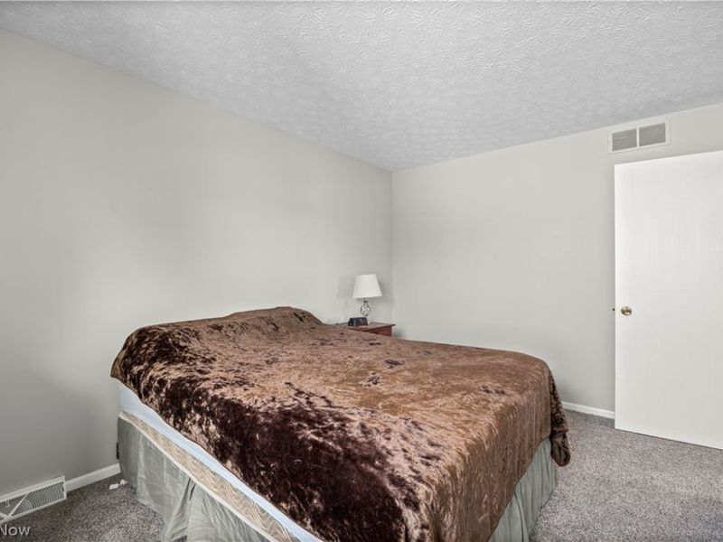 341 Sandpiper Avenue, Elyria, OH 44035 Photo 28