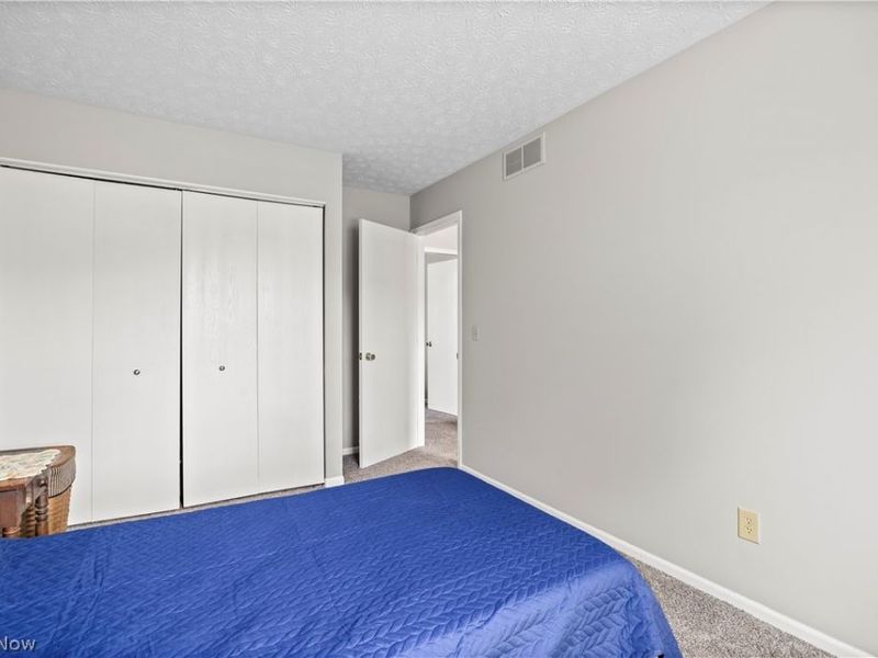 341 Sandpiper Avenue, Elyria, OH 44035 Photo 32