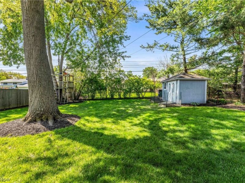 2665 Nottingham Drive , Parma, OH 44134 Photo 25