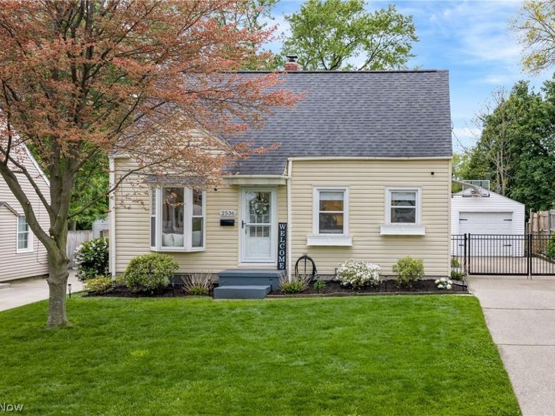 2536 23rd Street, Cuyahoga Falls, OH 44223 Photo 2