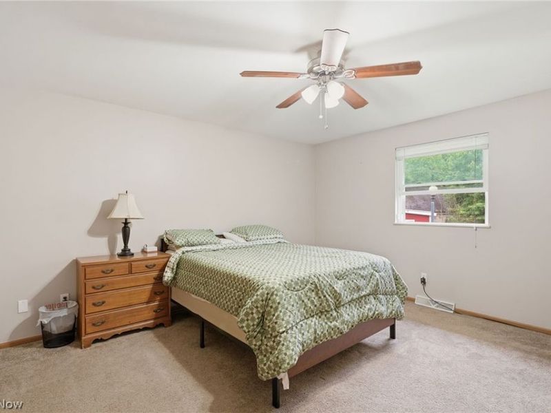 6343 Youngstown Hubbard Road, Hubbard, OH 44425 Photo 18