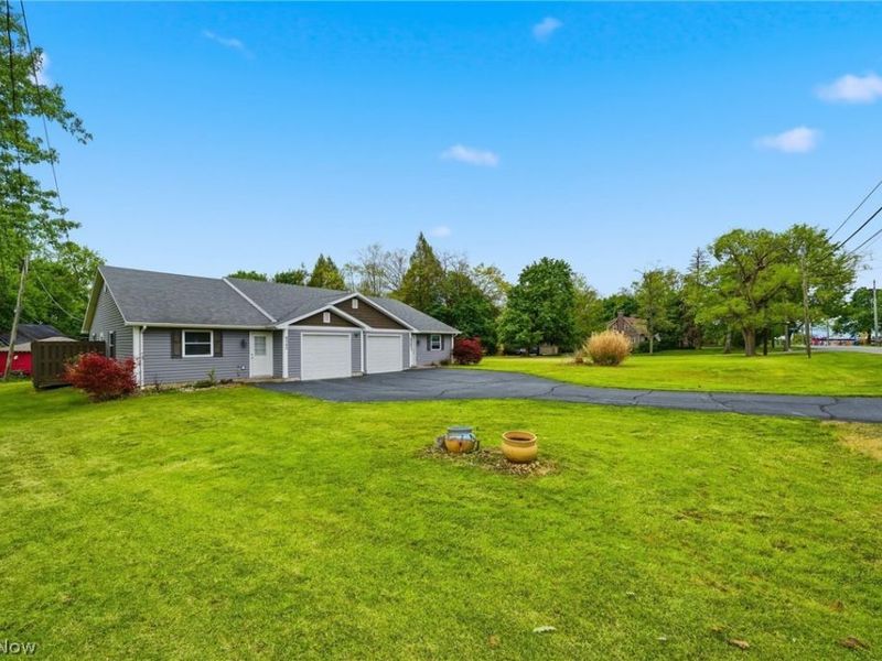 6343 Youngstown Hubbard Road, Hubbard, OH 44425 Photo 7