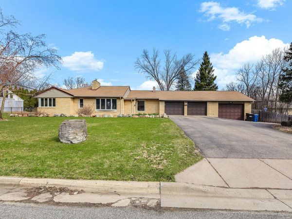 501 Drillane Road, Hopkins, MN 55305