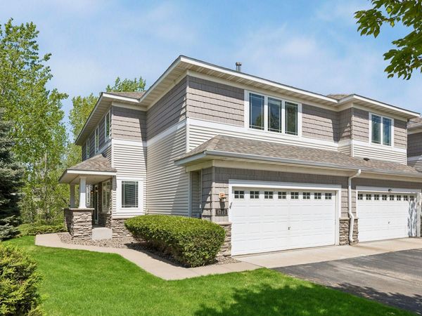 6773 158th Street W, Apple Valley, MN 55124