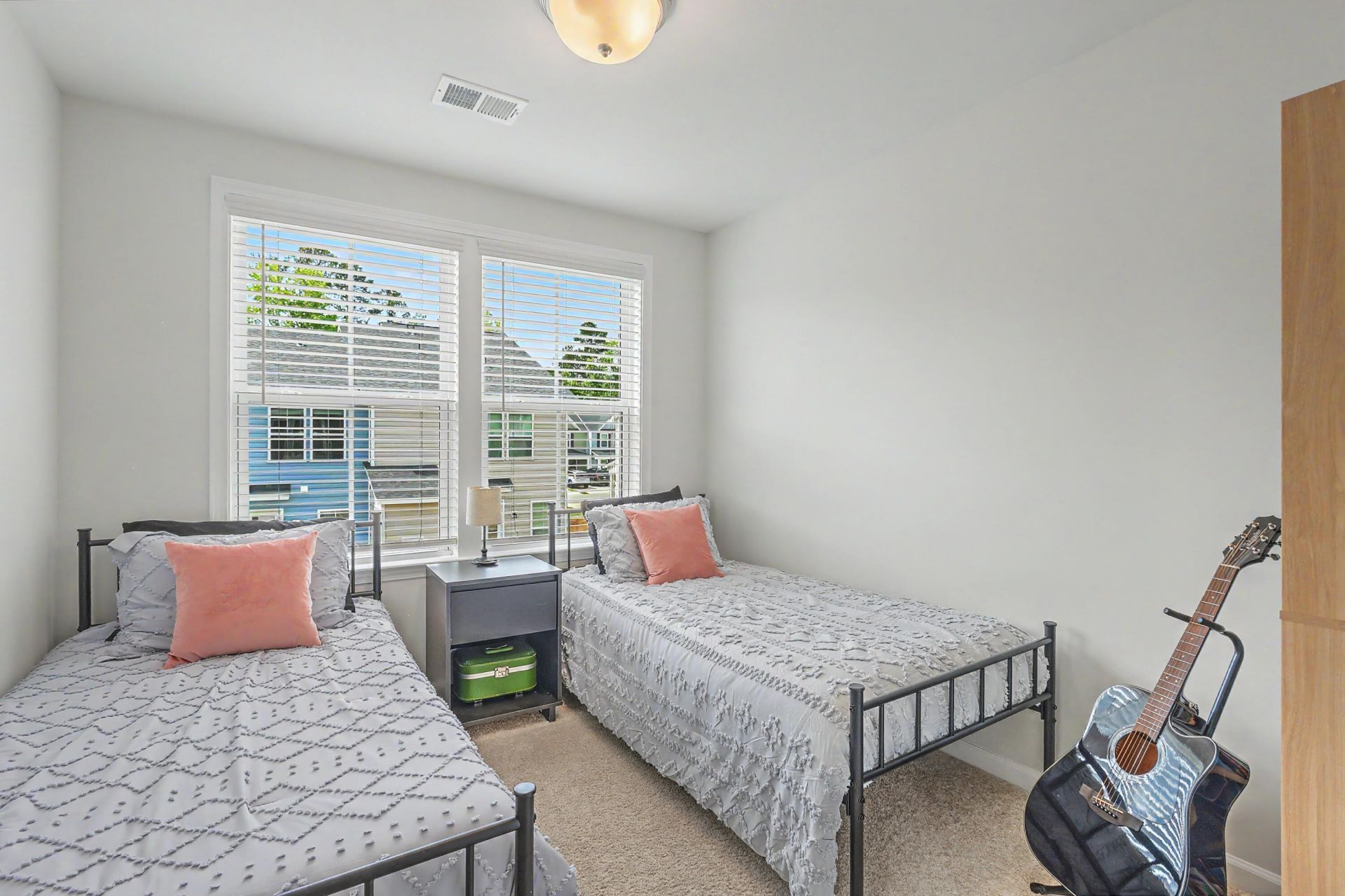 378 Green Fern Drive Photo 26