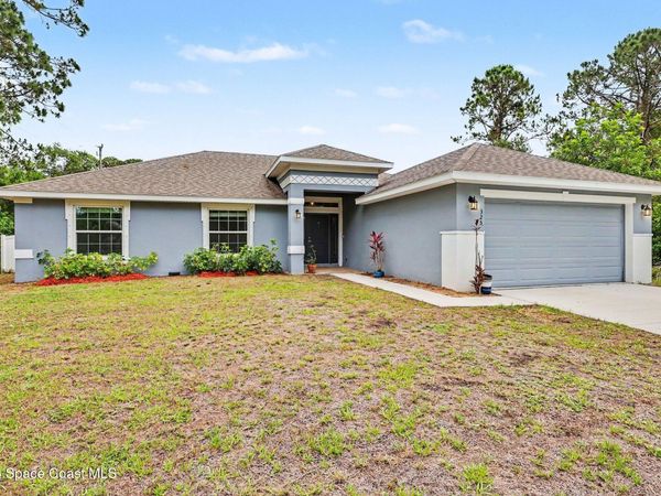 325 Kapok Court NW, Palm Bay, FL 32907