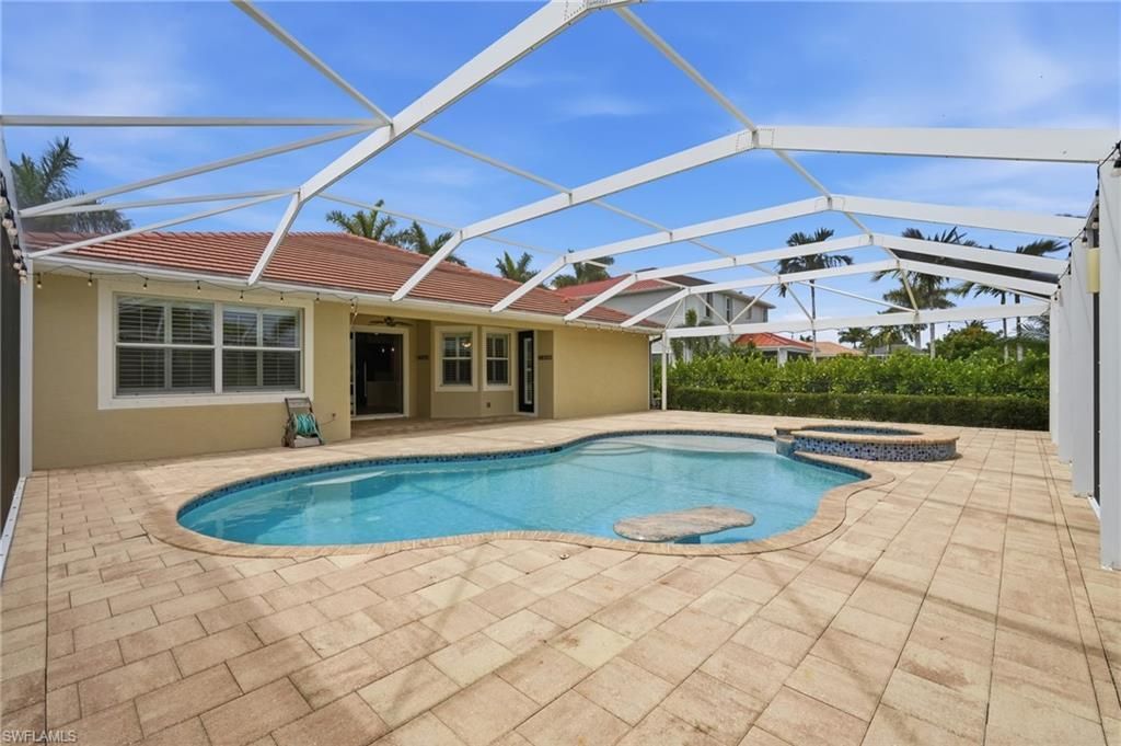 2617 Stonyhill Ct , Cape Coral, FL 33991 Photo