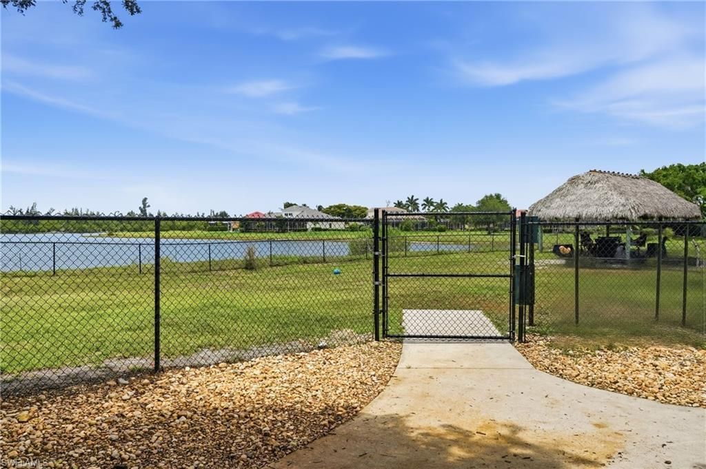 2617 Stonyhill Ct , Cape Coral, FL 33991 Photo
