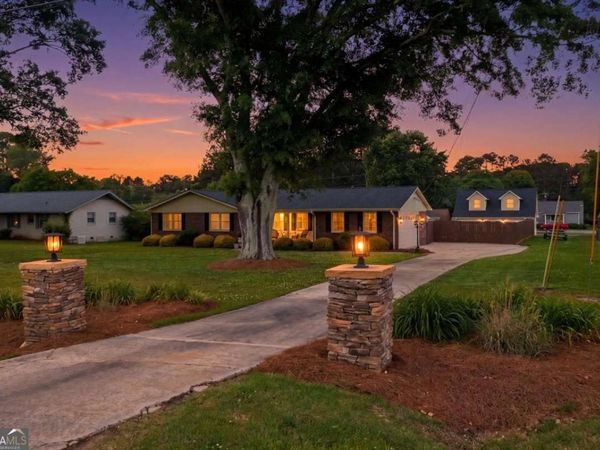 512 Cherokee Road, Cedartown, GA 30125
