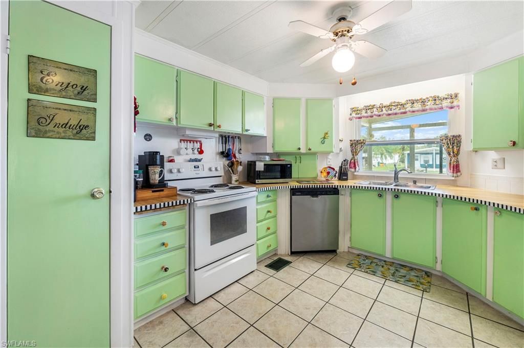 280 Grassy Key Ln, Naples, FL 34114 Photo