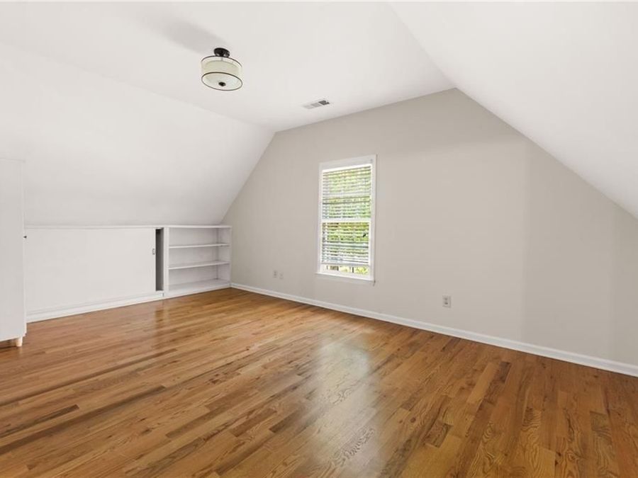 Property Image 64